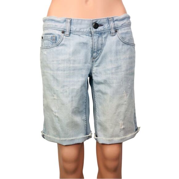 Loft Denim Bermuda Boyfriend Fit Shorts Light Wash Distressed Broken In Style - Picture 4 of 16